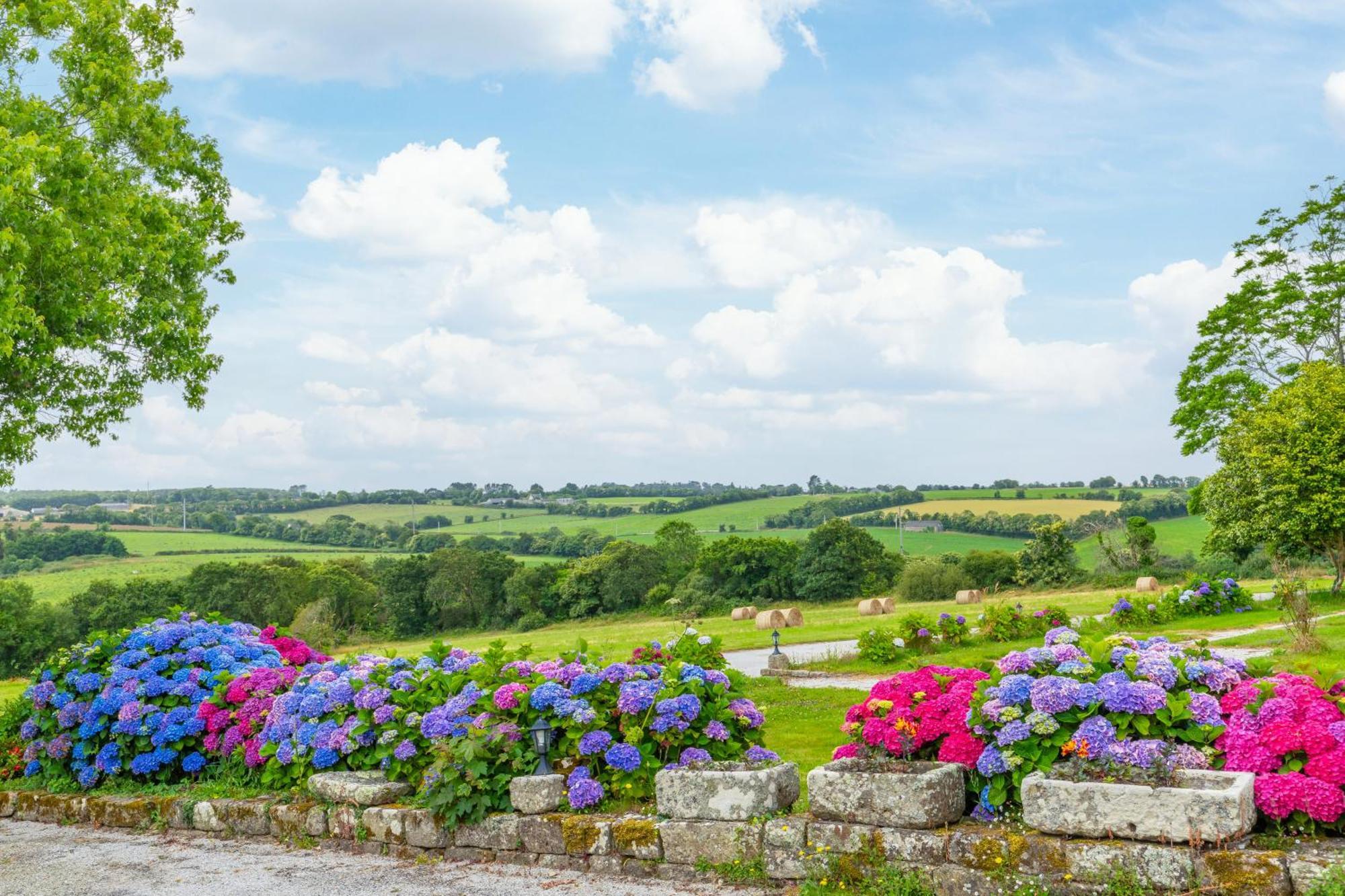 Manoir De Moellien, The Originals Relais Hotel Plonevez-Porzay Luaran gambar